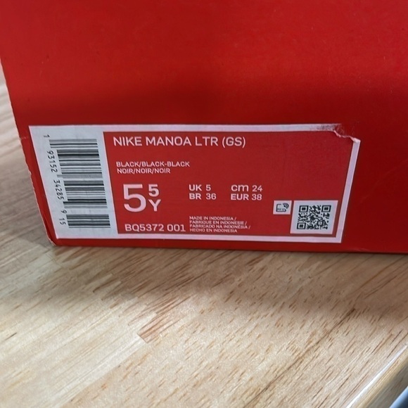 Nike Manoa Ltr (GS) Black Boys Size 5 Y - Picture 8 of 8
